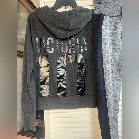 Victoria's Secret Hoodie and jogger pants outfit sm/ lg - Picture 2 of 16